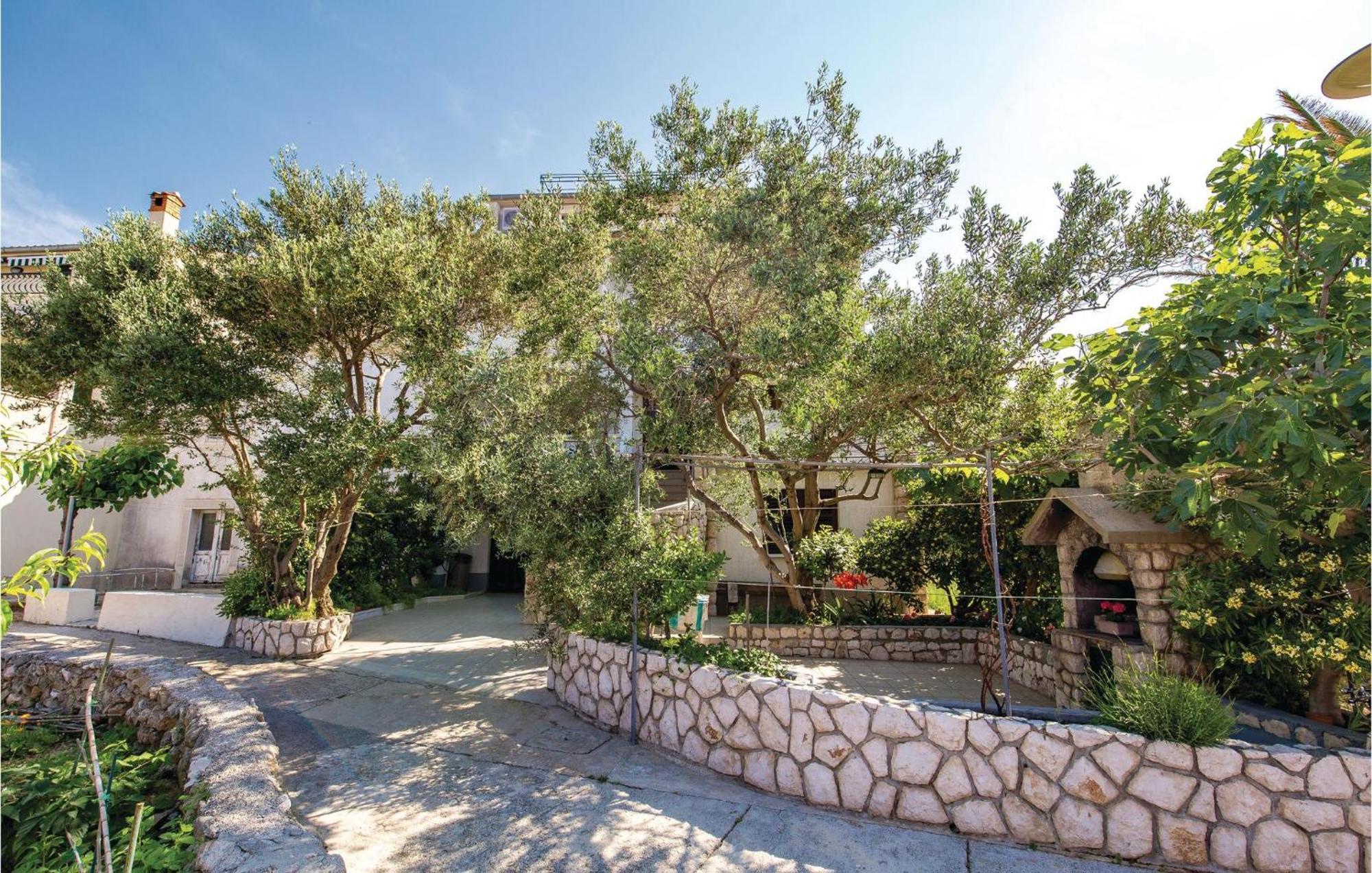 Stunning Apartment In Barbat-Rab With Wifi Barbat na Rabu Exteriér fotografie